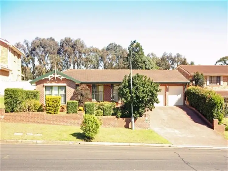 104 Abington Crescent, Glen Alpine NSW 2560