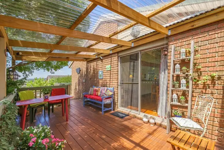 23 Halsbury Court, Saint Helena VIC 3088