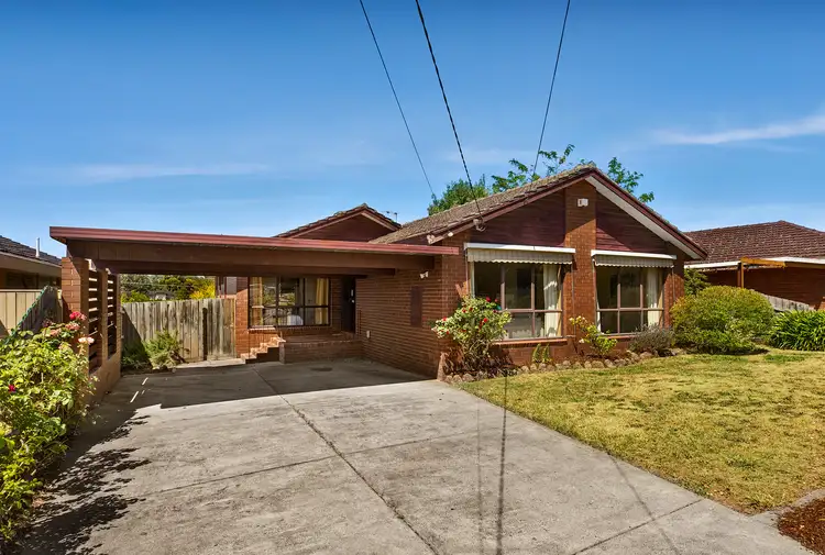 10 Winston Street, Glen Waverley VIC 3150