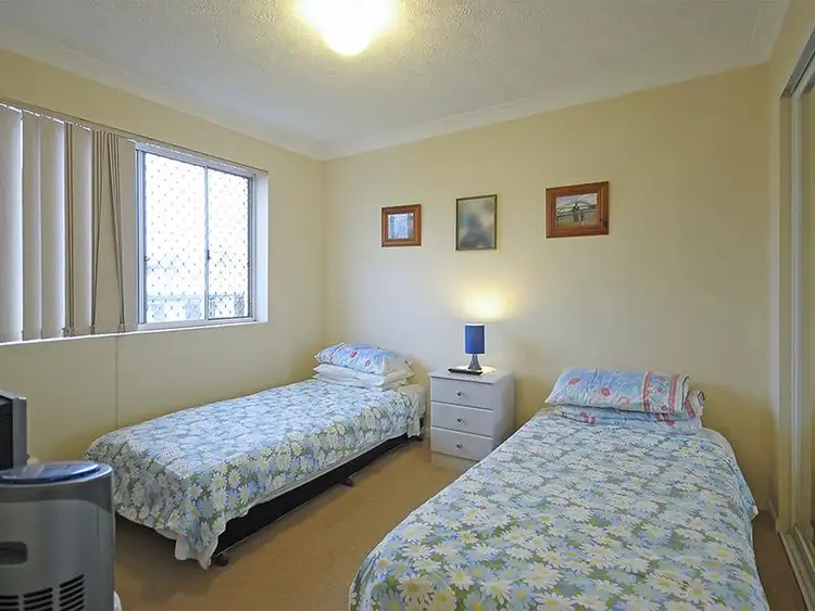 Seventh view of Homely unit listing, 4/24 Peerless Avenue, Mermaid Beach QLD 4218