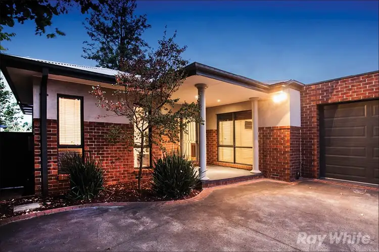 2/11 Marcella Court, Oakleigh East VIC 3166
