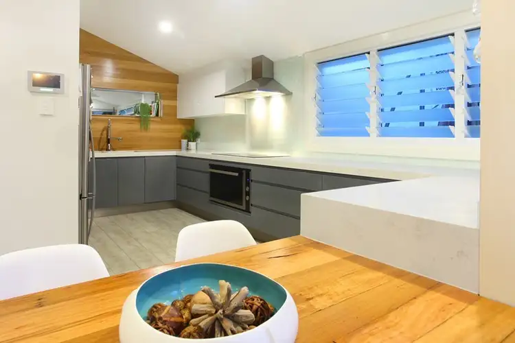 Sixth view of Homely villa listing, 1/52 Albatross Avenue, Mermaid Beach QLD 4218