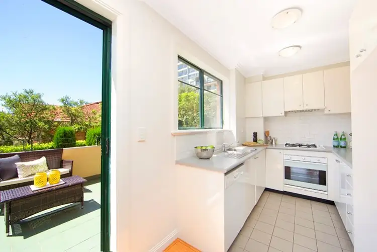 Third view of Homely apartment listing, 20/7-17 Sinclair Street, Wollstonecraft NSW 2065