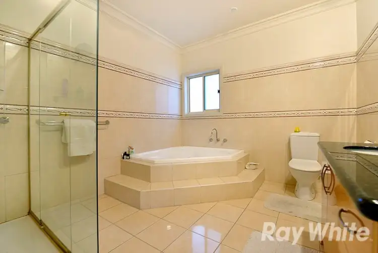 Seventh view of Homely house listing, 21 Perri Raso Rise, Rowville VIC 3178