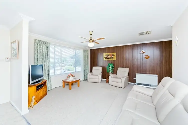 Sixth view of Homely house listing, 9 Wilgabar Way, Queanbeyan NSW 2620