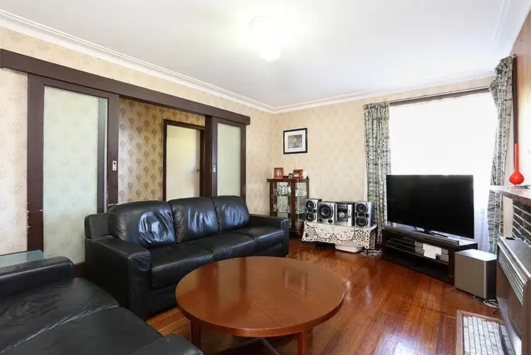 Third view of Homely house listing, 5 Blair Court, Thomastown VIC 3074