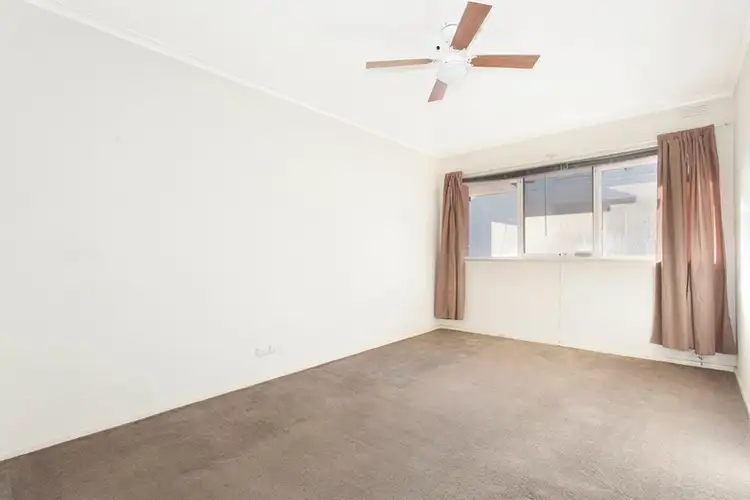 Third view of Homely apartment listing, 8/15 Rosstown Road, Carnegie VIC 3163