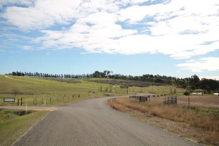 65 Cherry Vale Place, Young NSW 2594