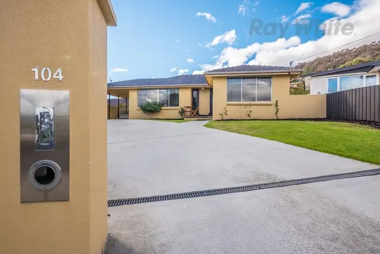 104 Carella Street, Howrah TAS 7018