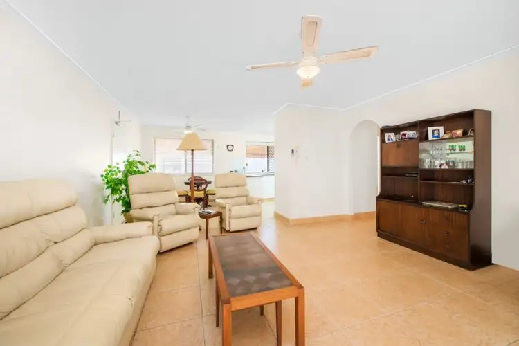 Fourth view of Homely unit listing, 2/7 Rosewood Avenue, Broadbeach QLD 4218