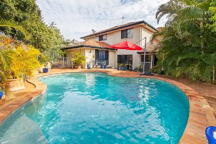 8 Justicia Court, Brookwater QLD 4300