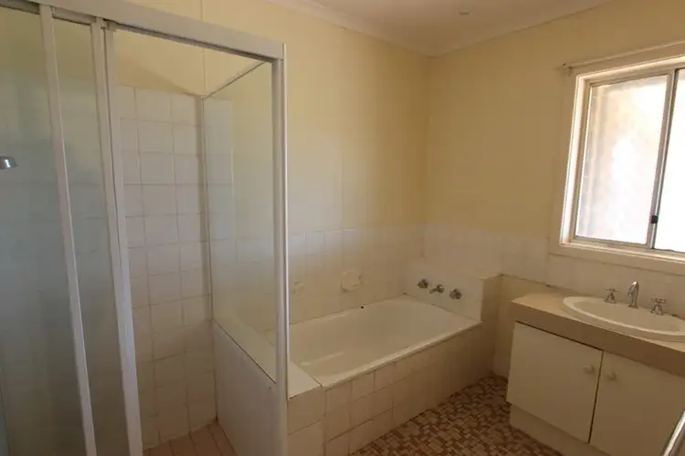 Seventh view of Homely house listing, 2 Elliott Way, Bulgarra WA 6714
