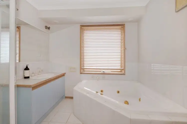 Sixth view of Homely house listing, 26 Lance Close, Aspendale Gardens VIC 3195