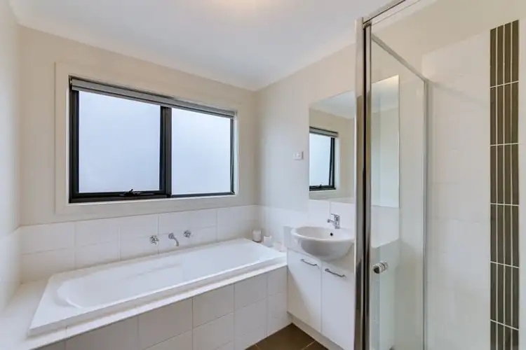 Sixth view of Homely townhouse listing, 5 Mavora Place, South Morang VIC 3752