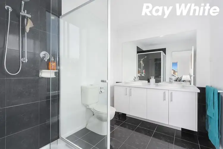 Fourth view of Homely house listing, 38 Honeyeater Way, Pakenham VIC 3810