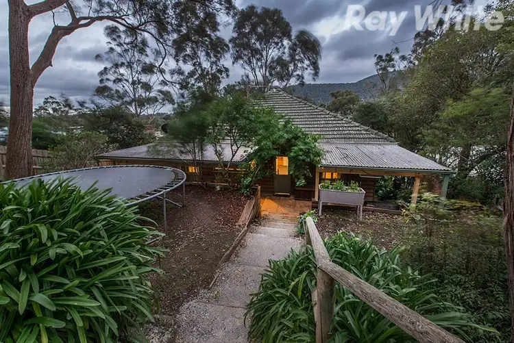 50 Bruce Crescent, Ferntree Gully VIC 3156