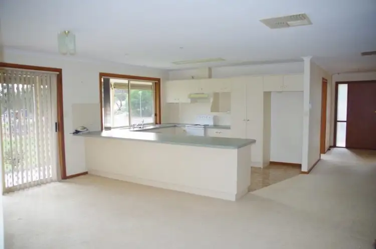 Second view of Homely house listing, 2 Middleton Avenue, Paringa SA 5340