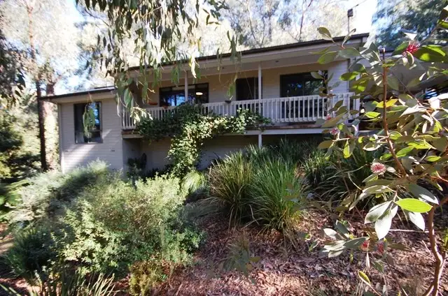 16 a Joy Avenue, Mount Evelyn VIC 3796