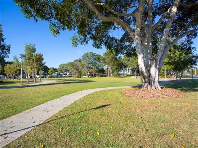 Seventh view of Homely house listing, 4 Moreton Terrace, Beachmere QLD 4510