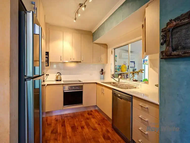 58 Bathurst Drive, Bentley Park QLD 4869