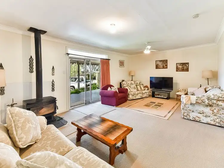 Sixth view of Homely house listing, 20 Hinkler Avenue, Bargo NSW 2574