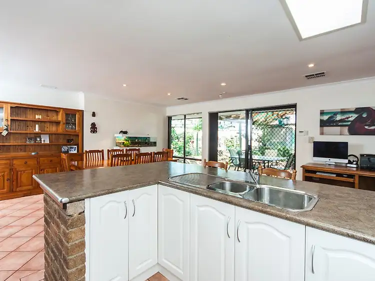 Fifth view of Homely house listing, 4 Greta Court, Cooloongup WA 6168
