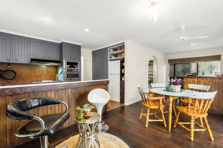 Fifth view of Homely house listing, 2 Cascade Drive, Vermont South VIC 3133
