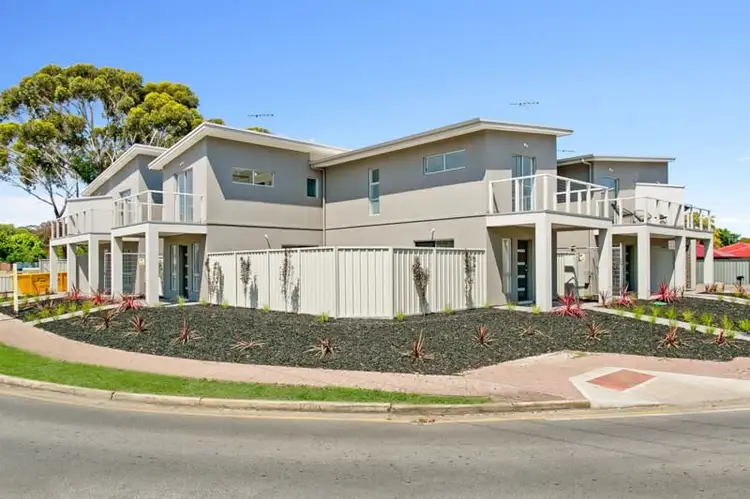 Main view of Homely townhouse listing, 3/58 Conington Crescent, Morphett Vale SA 5162