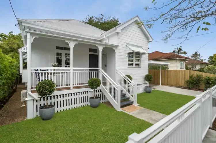 13 Borden Street, Sherwood QLD 4075