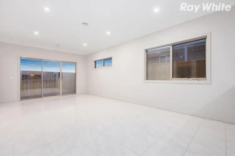 Fourth view of Homely house listing, 40 Tolkien Boulevard, Officer VIC 3809