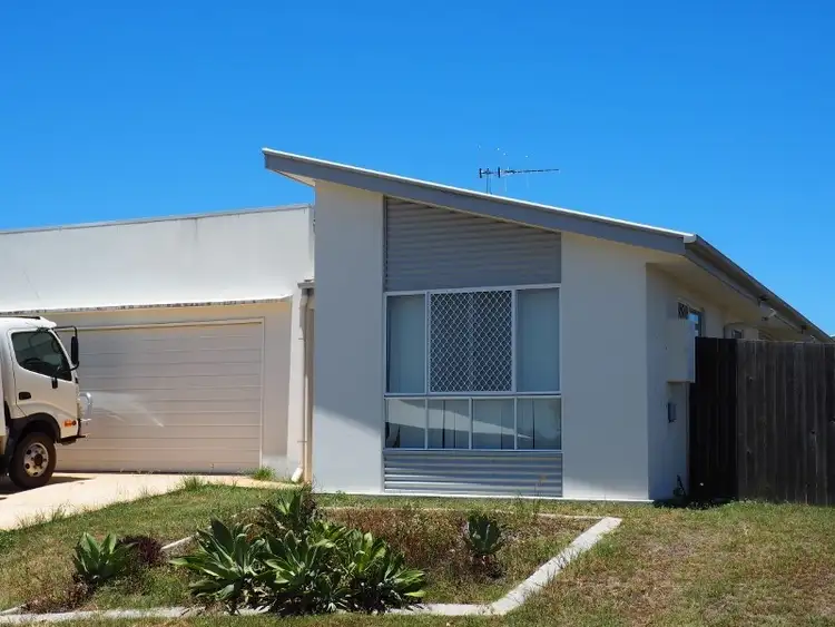 Second view of Homely house listing, 3 Laurel Court, Tinana QLD 4650