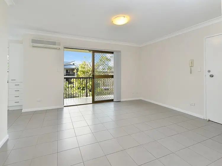 Third view of Homely unit listing, 4/70 Hilltop Avenue, Chermside QLD 4032
