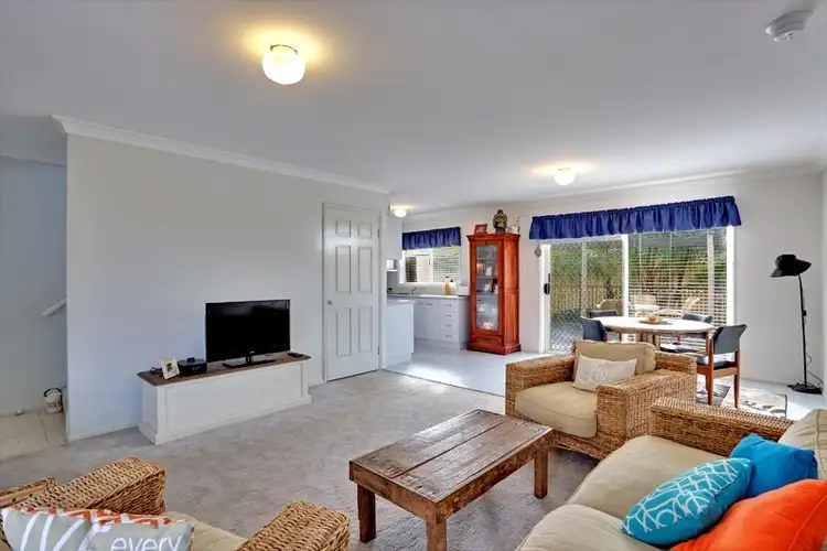 Fourth view of Homely townhouse listing, 6/236 Cresthaven Avenue, Bateau Bay NSW 2261