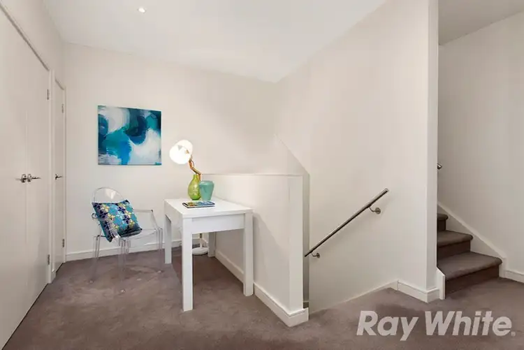 Sixth view of Homely house listing, 4 Peterleigh Place, Mulgrave VIC 3170