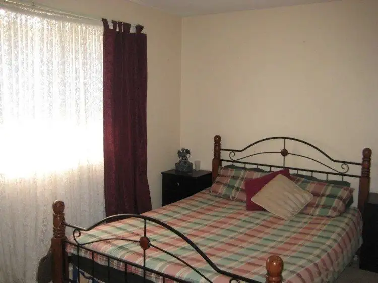 Second view of Homely house listing, 2 Flinders Place, Inverell NSW 2360