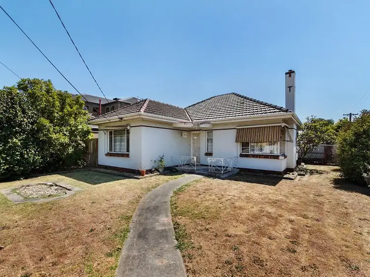 Third view of Homely house listing, 33 Windsor Avenue, Mckinnon VIC 3204
