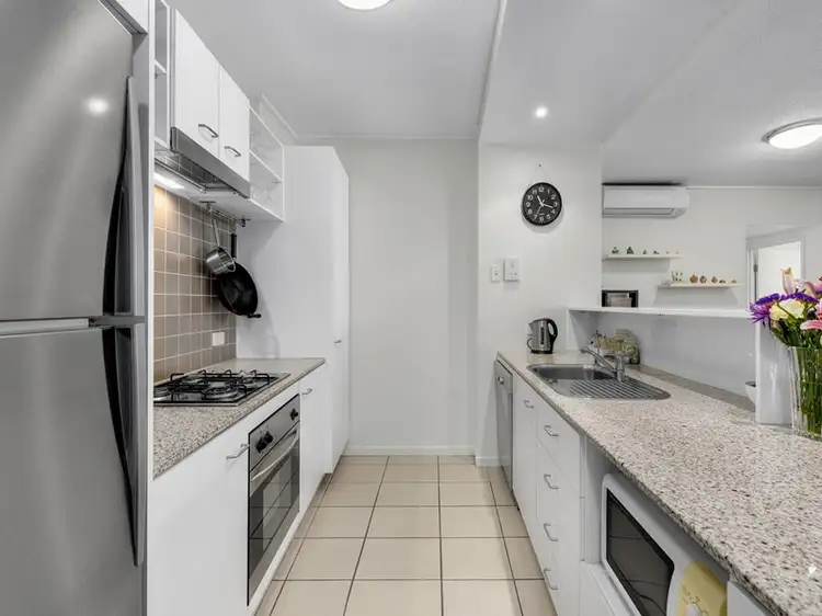 Fifth view of Homely apartment listing, 305/71 Beeston Street, Teneriffe QLD 4005