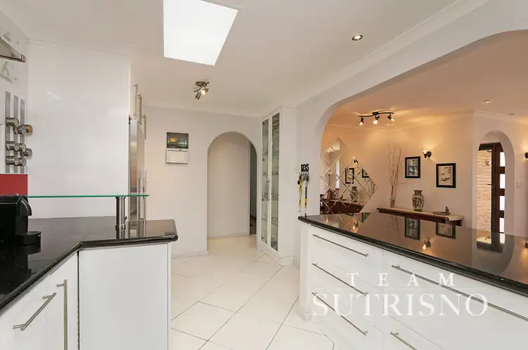 Sixth view of Homely house listing, 16 Kimberley Way, Parkwood WA 6147