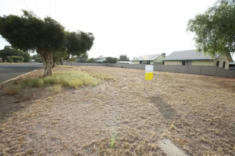 32 Baynes Street, Rochester VIC 3561