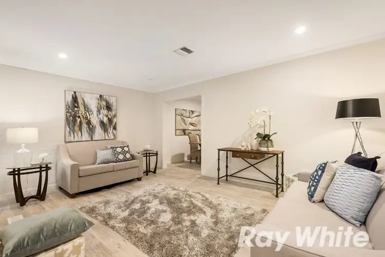 Second view of Homely house listing, 25 Barnesdale Drive, Vermont VIC 3133