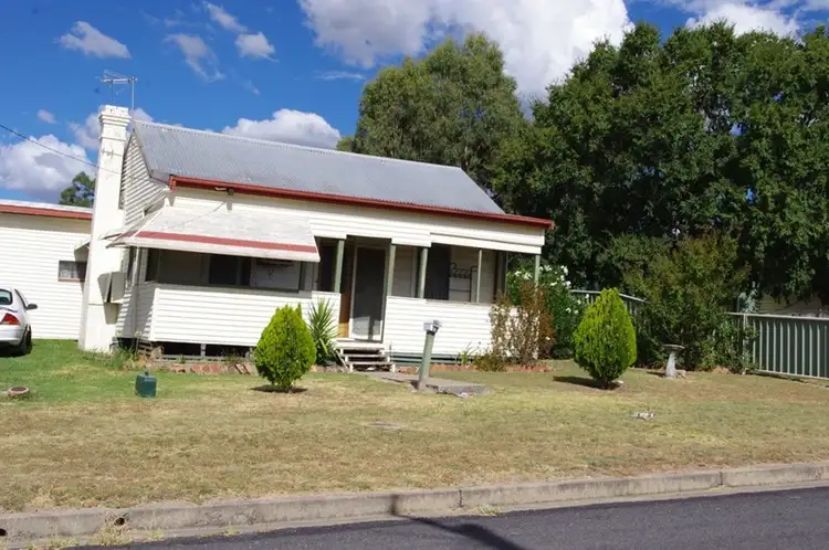 37 Mulligan Street, Inverell NSW 2360