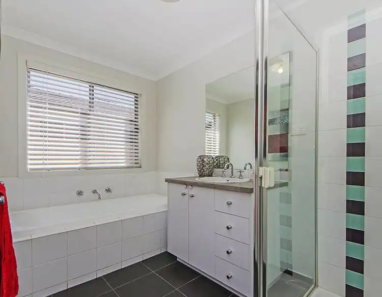 Sixth view of Homely house listing, 10 Giselle Grove, Tarneit VIC 3029