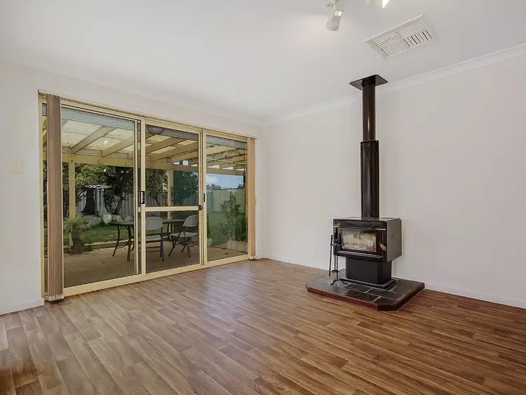 Fifth view of Homely house listing, 8 The Avenue, Warnbro WA 6169