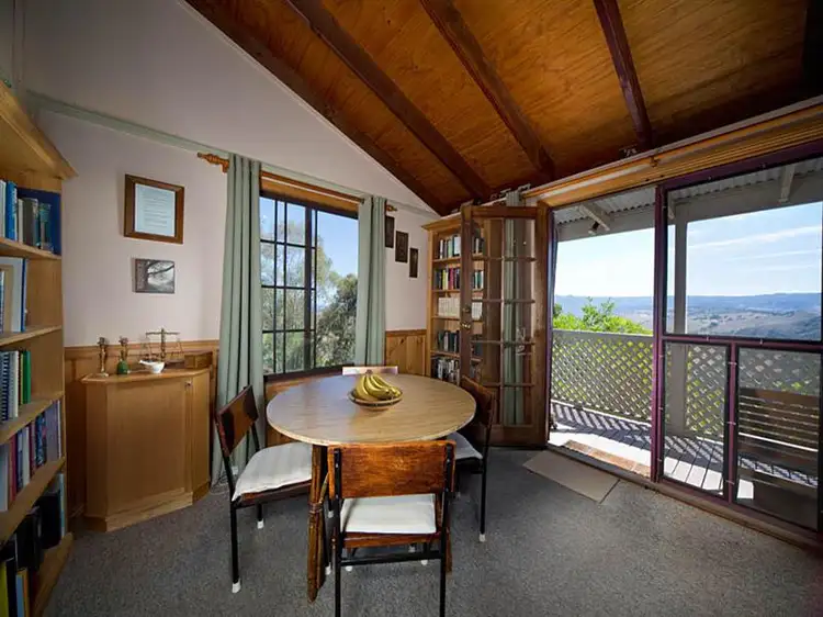 Fifth view of Homely house listing, 7 Carinya Close, Kanimbla NSW 2790