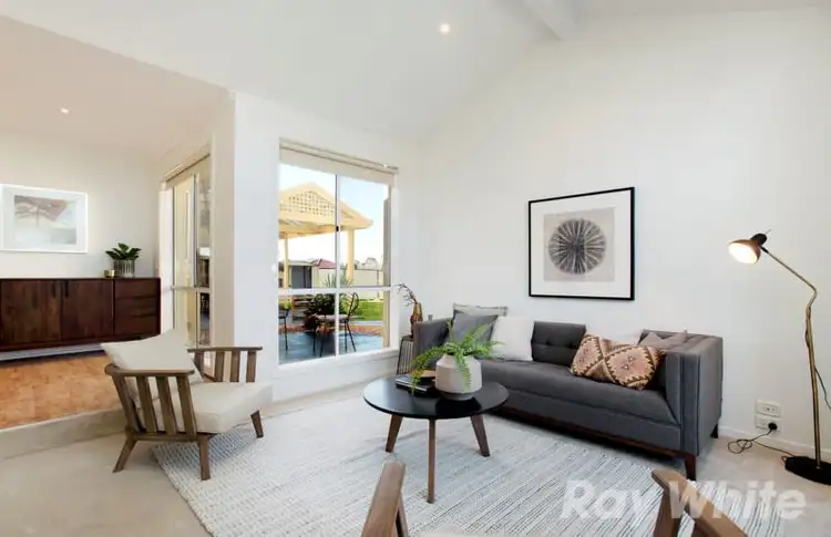 Fourth view of Homely house listing, 4 Angus Court, Oakleigh South VIC 3167