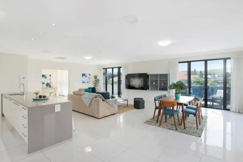 Main view of Homely unit listing, 7/2 Tallebudgera Drive, Palm Beach QLD 4221