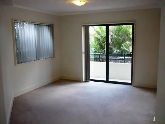 Sixth view of Homely unit listing, 8/138 High Street, Southport QLD 4215