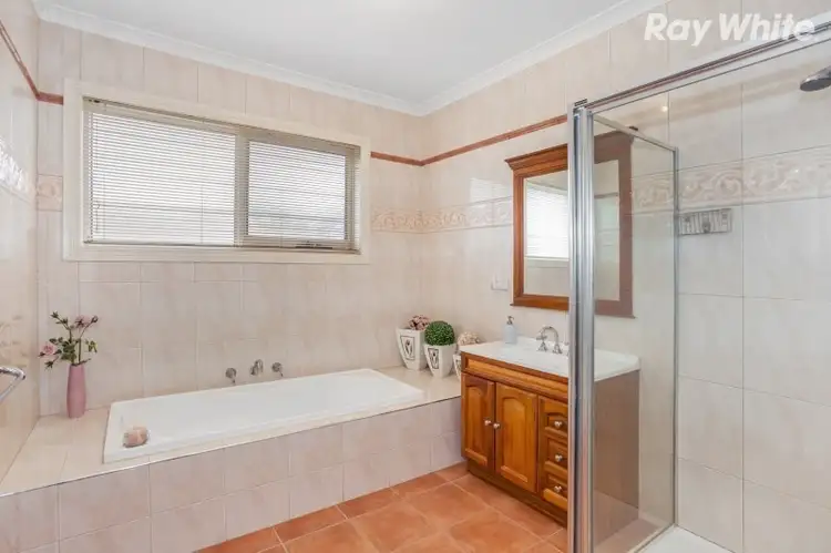 Seventh view of Homely house listing, 1 Greenview Close, Lysterfield South VIC 3156