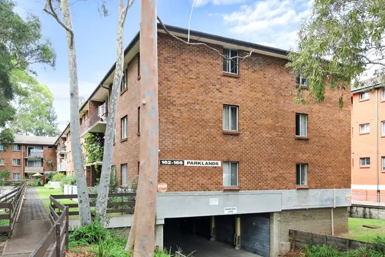 33/162 Sandal Crescent, Carramar NSW 2163