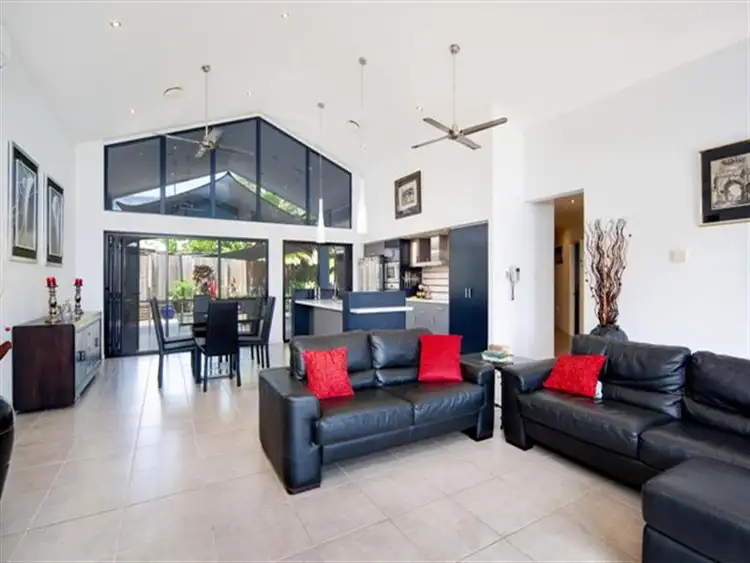 1 Pollock Close, Bentley Park QLD 4869